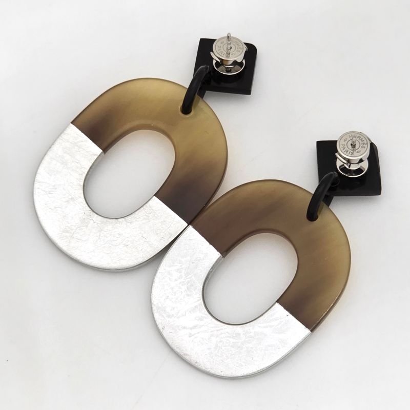 Hermes Earrings Ism Binaural Buffalo Horn Lacquer Brownish/silver Color Silver