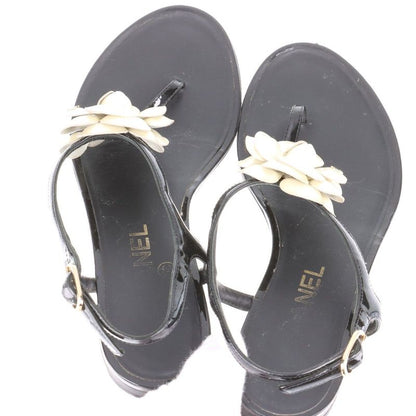 Chanel Coco Mark Camellia Patent Leather Sandals Women's 35C Black And Ivory