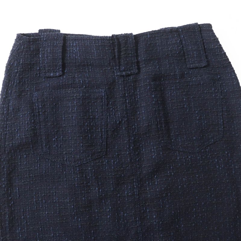 CHANEL 01P P17613 Wool Cotton Logo Plate Knee Length Tweed Skirt Navy Black 40