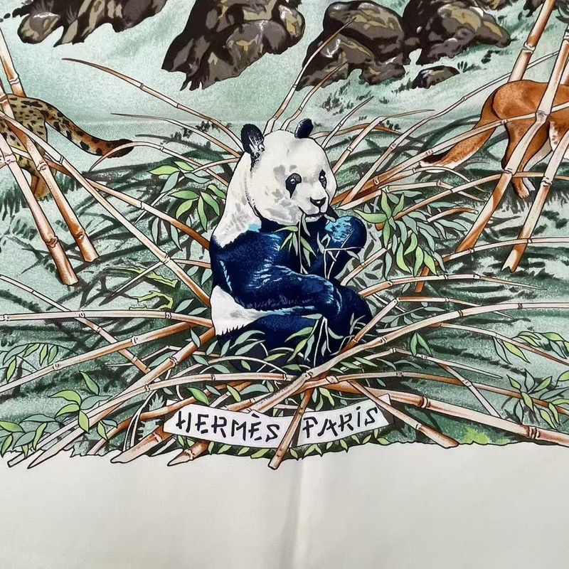 Hermes Carre 90 Sichuan Silk Scarf White