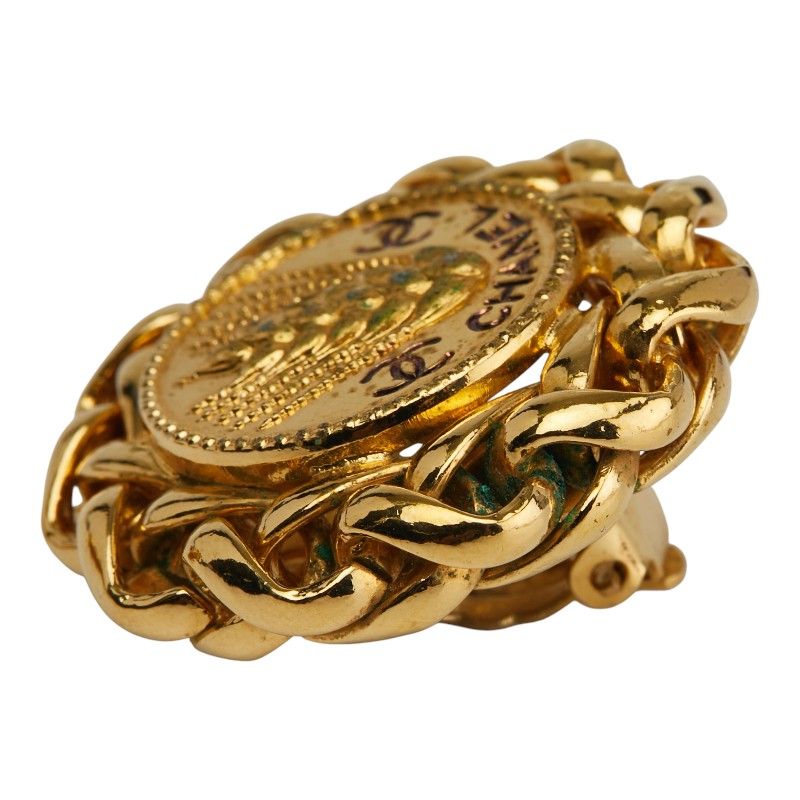 Chanel Coco Mark Round Barley Ear Of Rice Motif Gold Plated Ladies Chanel