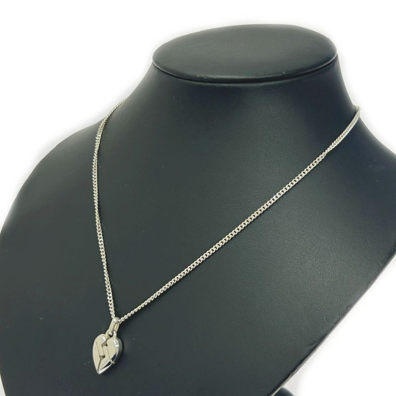 Gucci Silver Knot Heart Necklace 11.2g 925 Engraved 364075 Necklace