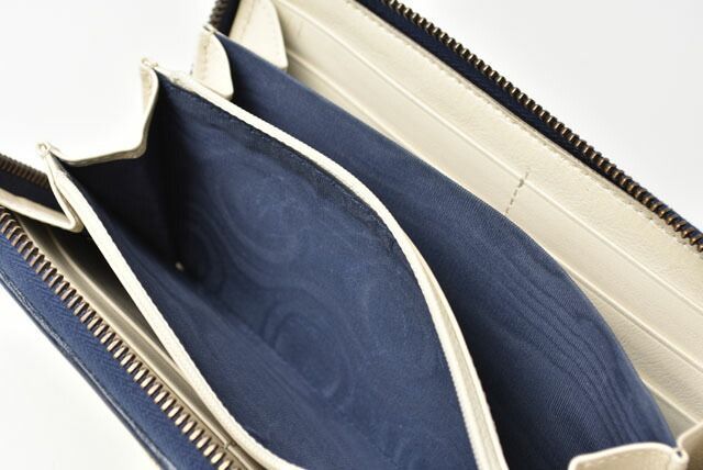 Gucci Wallet Gucci Long Wallet GG Marmont GG Marmont Quilted Leather White Navy