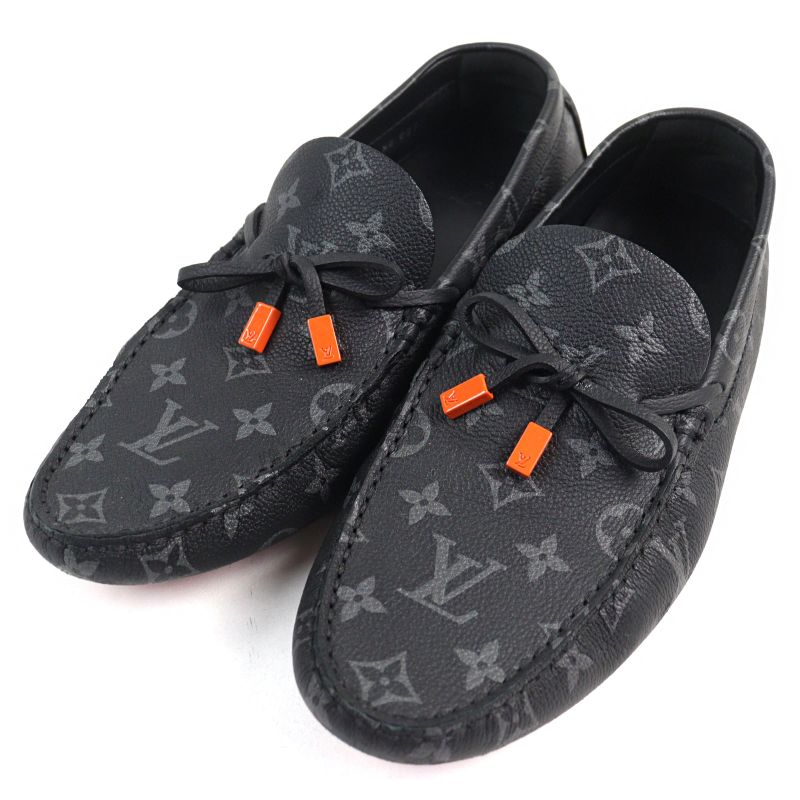Louis Vuitton 2023 LV Driver Line Leather Embossed Moccasin Loafers With LV