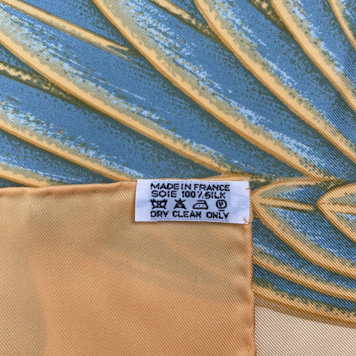 Hermes Scarf Silk Carre 90 les Perroquets Parrot Yellow — view 8