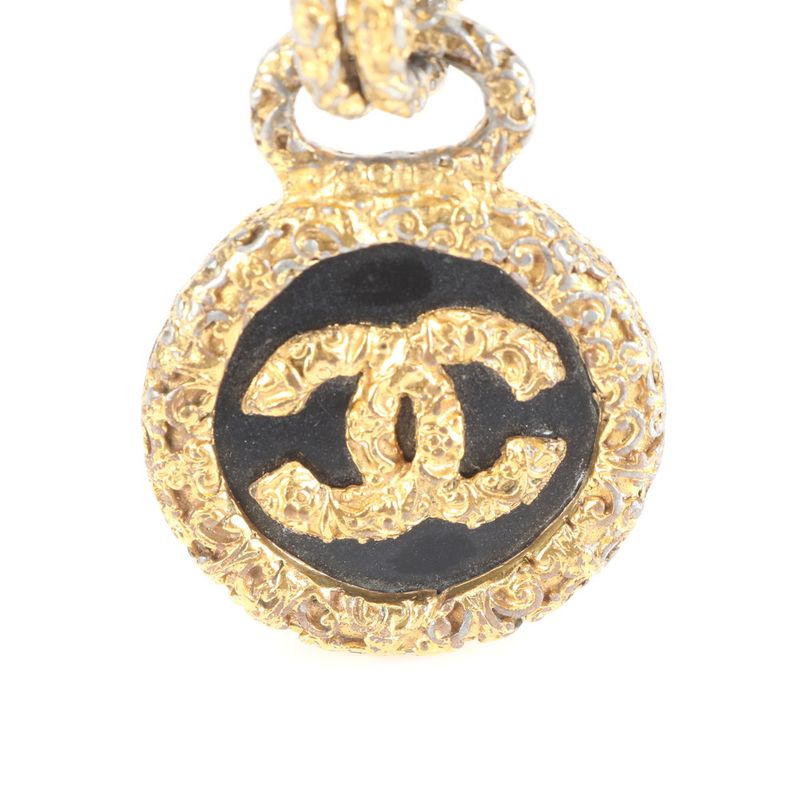 Vintage Chanel Coco Mark Key Holder Bag Charm Gold Women's RRE Cw49-1