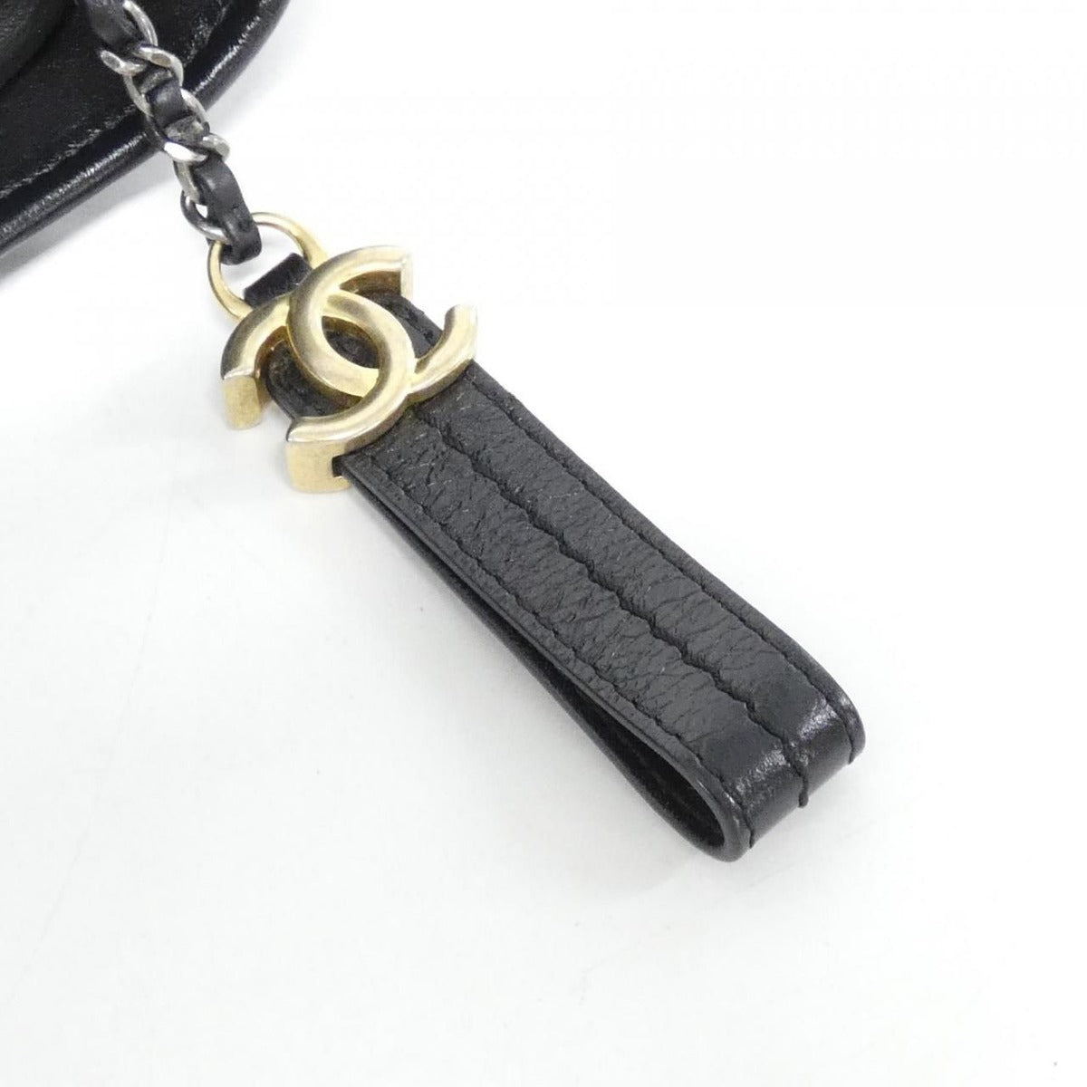 Chanel Gabriel Line Shoulder Bag — view 4