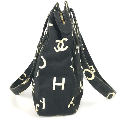 Chanel Shoulder Bag Logo Total Leather / Canvas Black