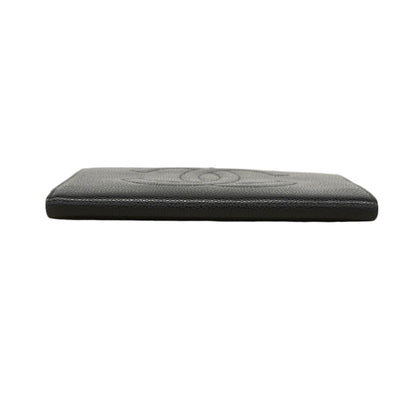Chanel Wallet Caviar Leather Black Gold — view 2