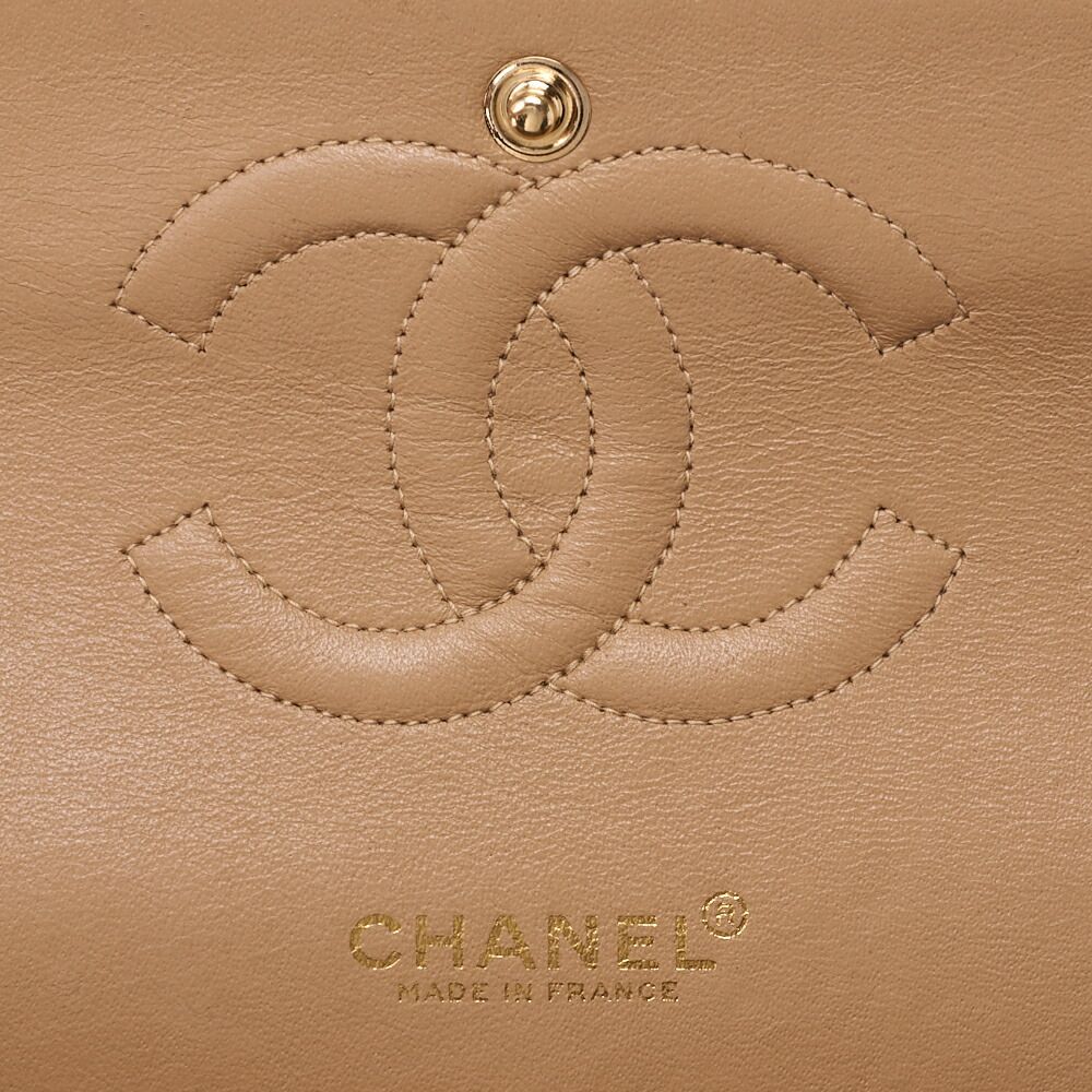 Chanel Shoulder Bag Matelasse Double Flap 25cm (984in) Chain Shoulder Lambskin