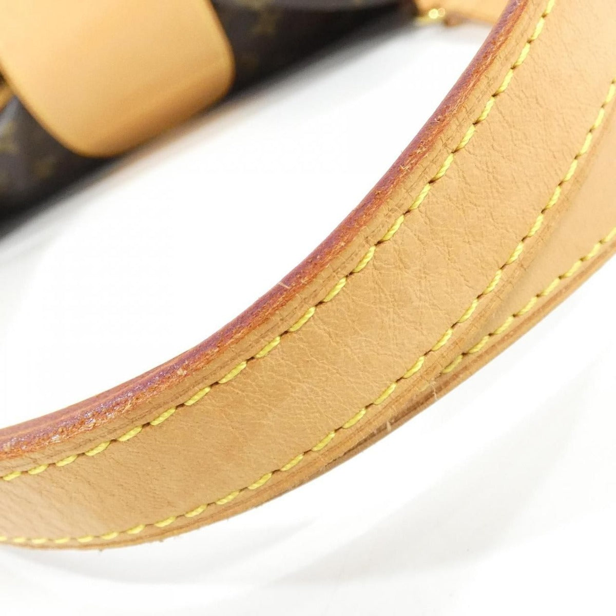 Louis Vuitton Monogram Streza GM Shoulder Bag — view 9