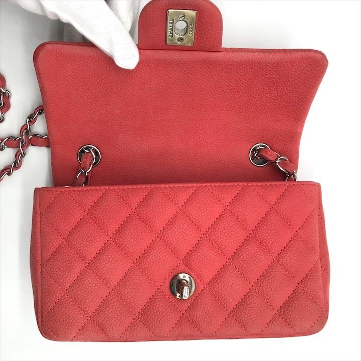Chanel CC Logo Turnlock Soft Caviar Mini Quilted Chain Shoulder Bag Pink