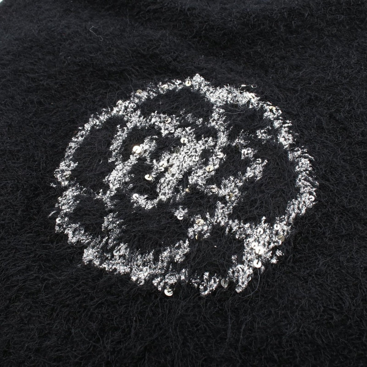 Chanel Knit Camellia Silk Cashmere — view 9