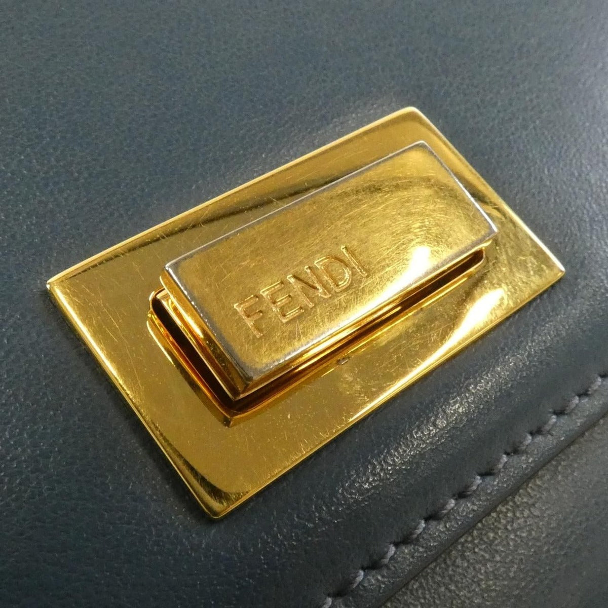 Fendi Peekaboo Sfh Wallet Balena — view 4