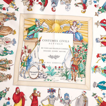 Hermes Costumes Civils Actuels Modern Civilian Attire Carré 90 Scarf Silk Twill