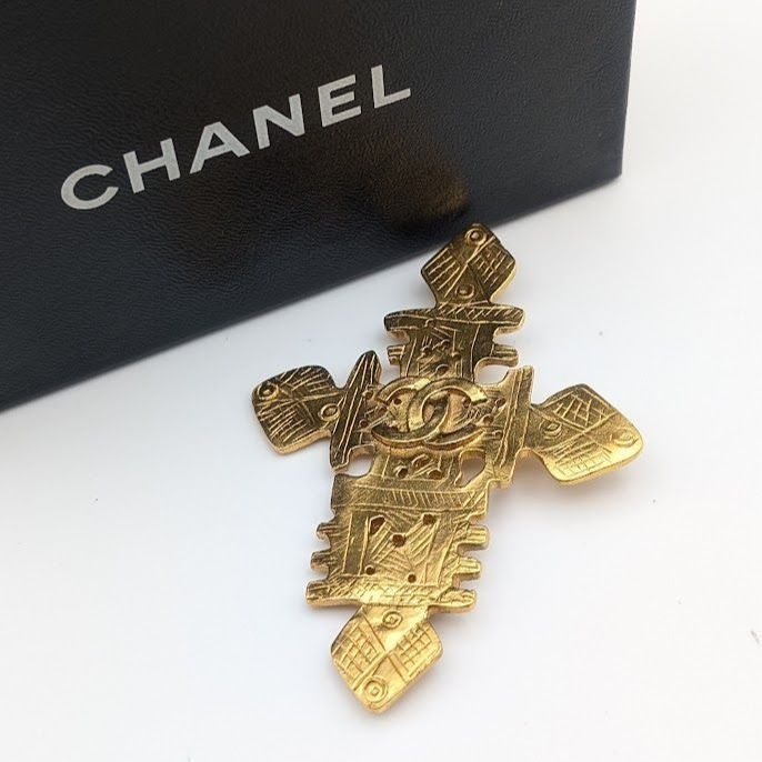 Chanel Brooch CC Logo Gold Cross Vintage
