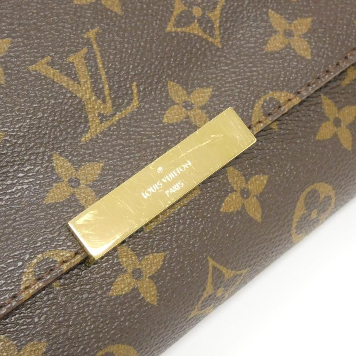 Louis Vuitton Monogram Favorite MM Shoulder Bag Brown Marron — view 4