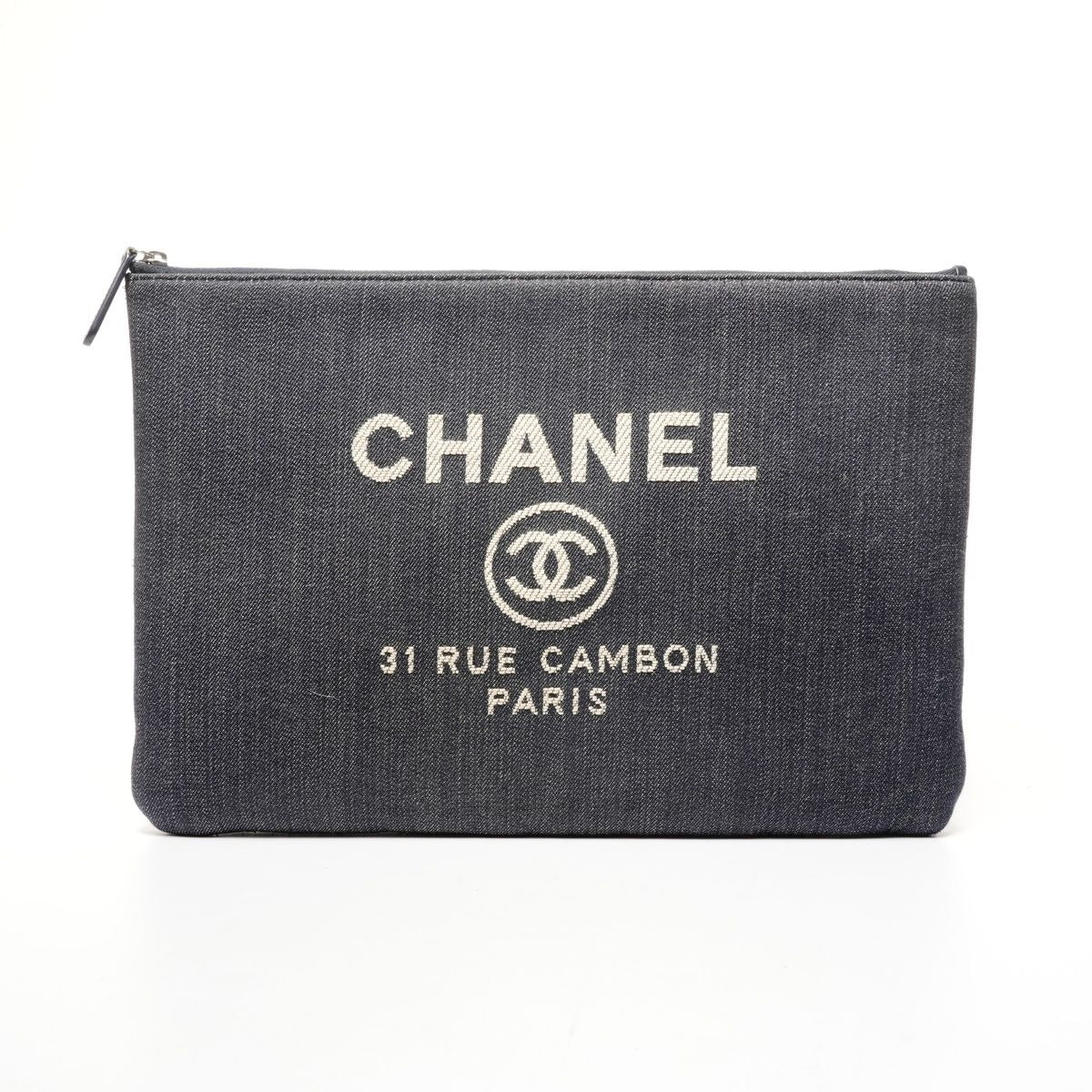 Chanel Clutch 21 Denim Logo