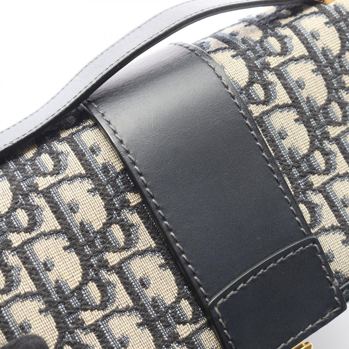 Dior Dio le Shoulder Bag 30 Montaigne Mohmmte New Obree Nine Ji — view 7