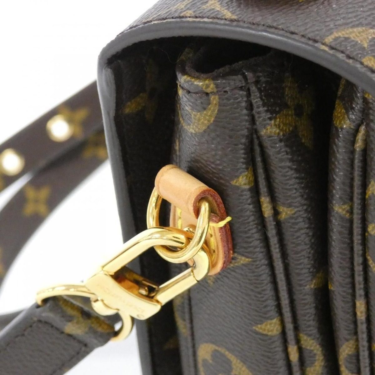 Louis Vuitton Monogram Pochette Metis MM Bag — view 5