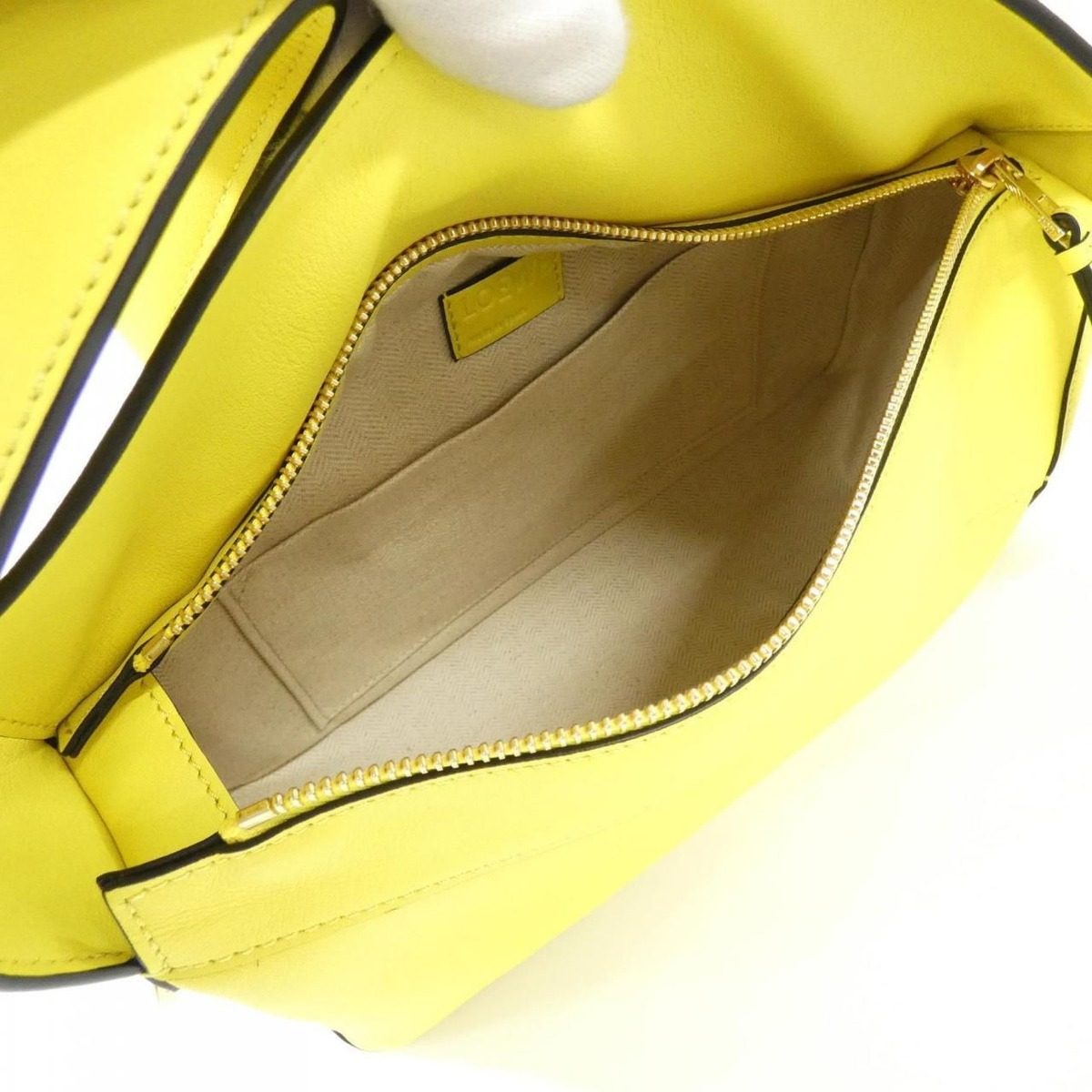 Loewe Puzzle Hobo Shoulder Bag — view 6