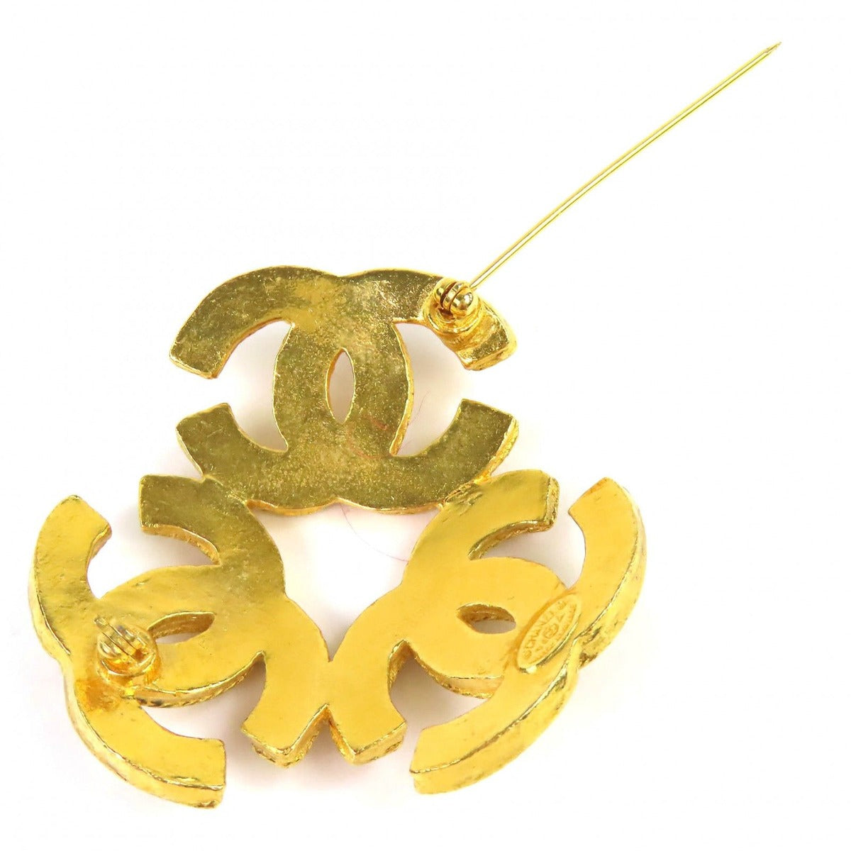 Chanel Vintage Triple CC Logo Brooch Large Gold — view 5