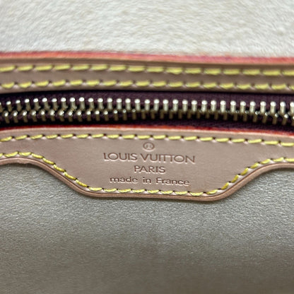 Louis Vuitton Looping MM — view 15