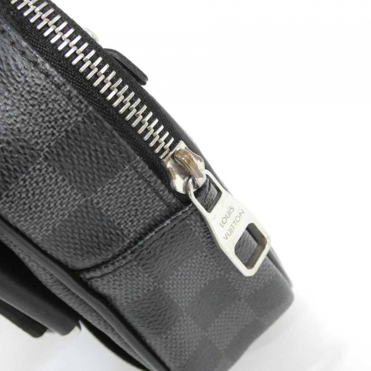 Louis Vuitton Damier Graphite Ambler Shoulder Bag — view 4