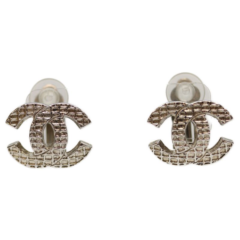 Chanel 00A Silver Coco Mark Lattice Earrings