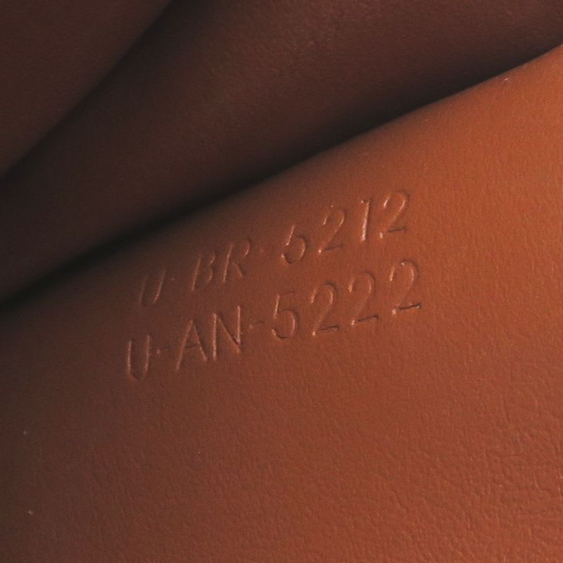 Celine  10 G332