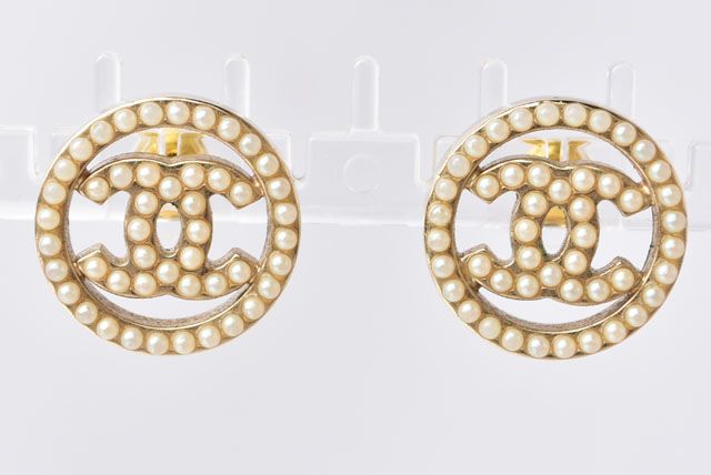 Chanel Earrings Chanel Circle Motif Logo Pearl Gold