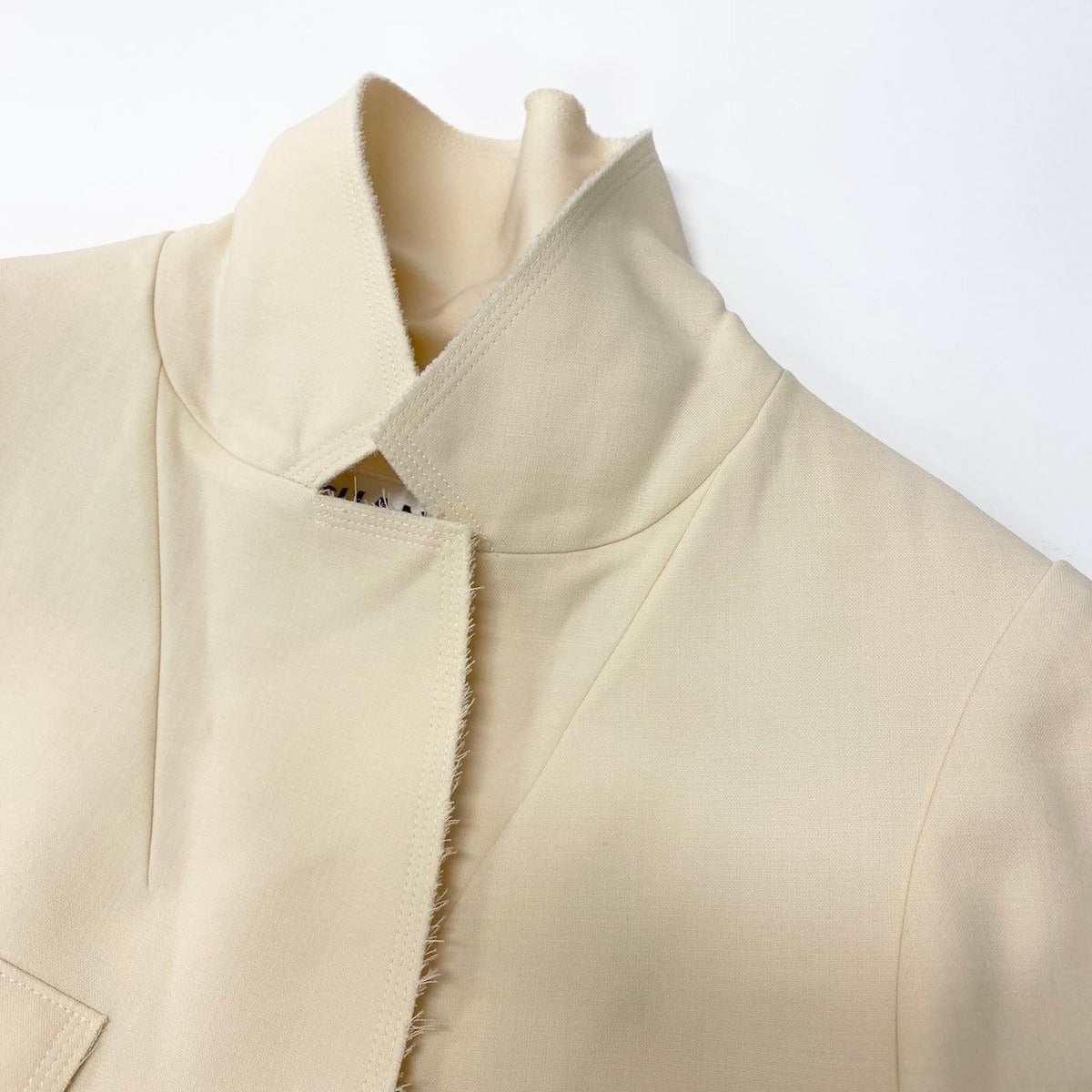 Chanel C Safari Jacket 4 Pockets CC Logo 36 Ivory — view 7