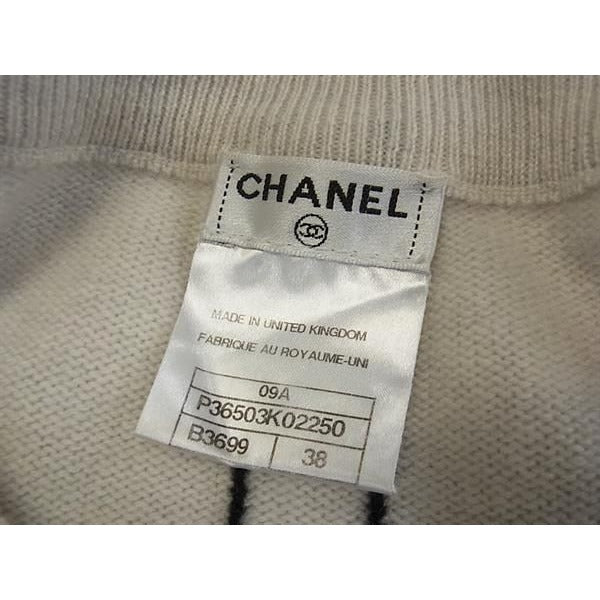 Chanel Dress Coco Mark Ivory 100% Cashmere Short-sleeved Knit — view 2