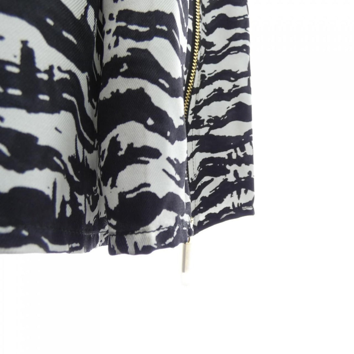 Louis Vuitton Skirt Silk Black White — view 7