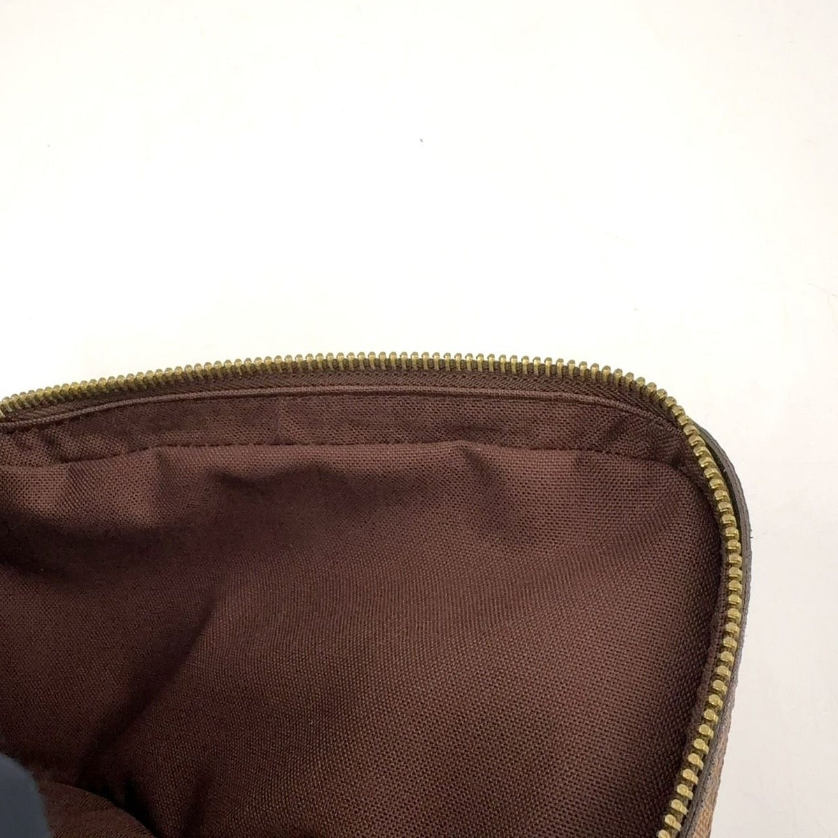 Louis Vuitton Damier Geronimos Brown Belt Bag Gold — view 9