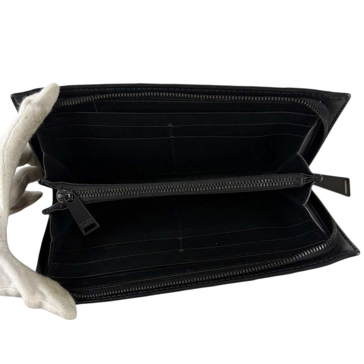 Bottega Veneta Long Wallet Zip Around Black Intrecciato Leather — view 4