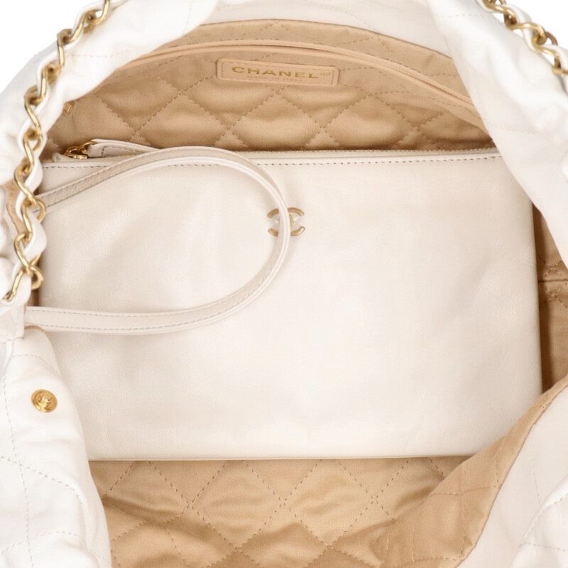 Chanel22 East West Quilted Stitched Shoulder Bag With Pouch Ladies