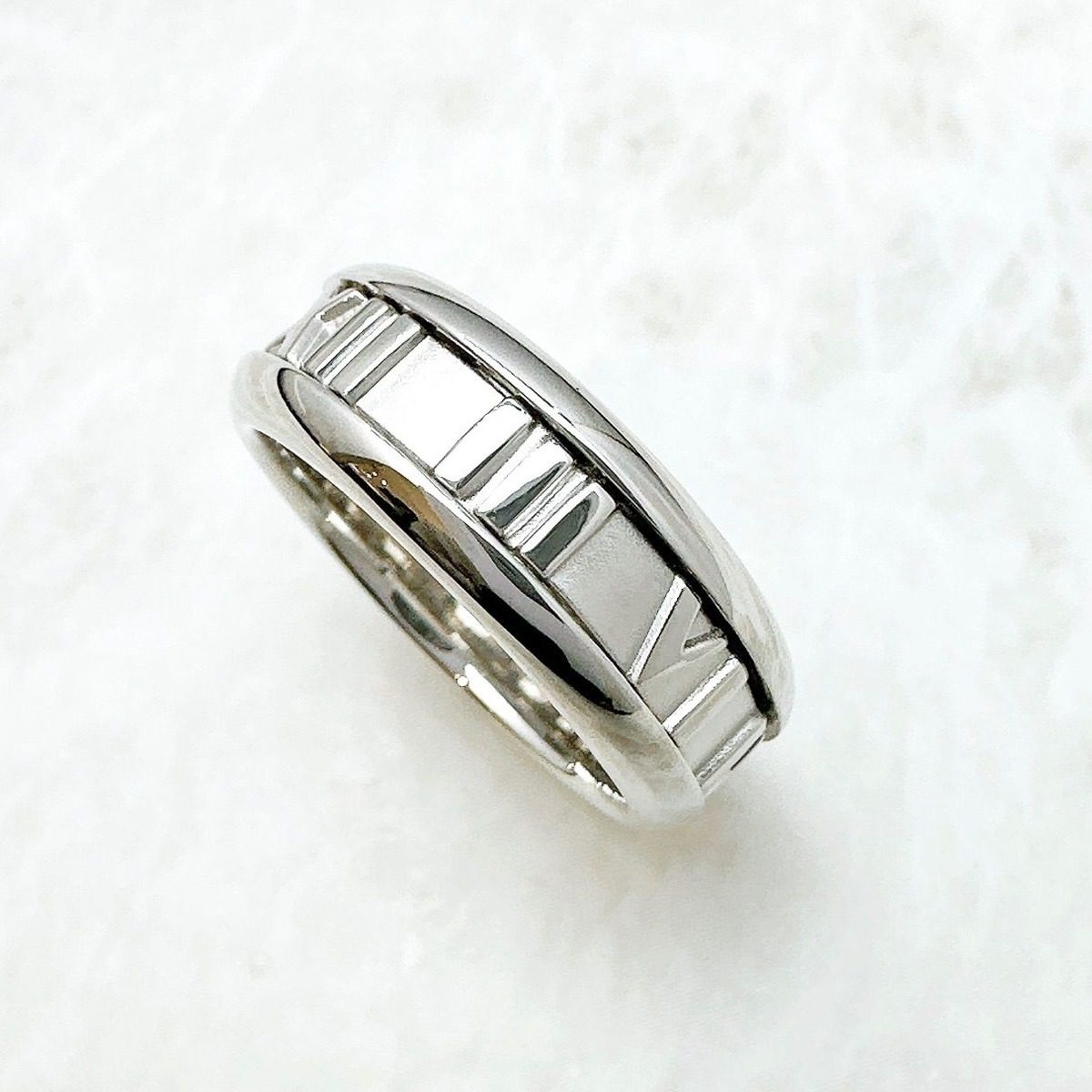 Tiffany & Co Atlas White Gold Ring — view 2