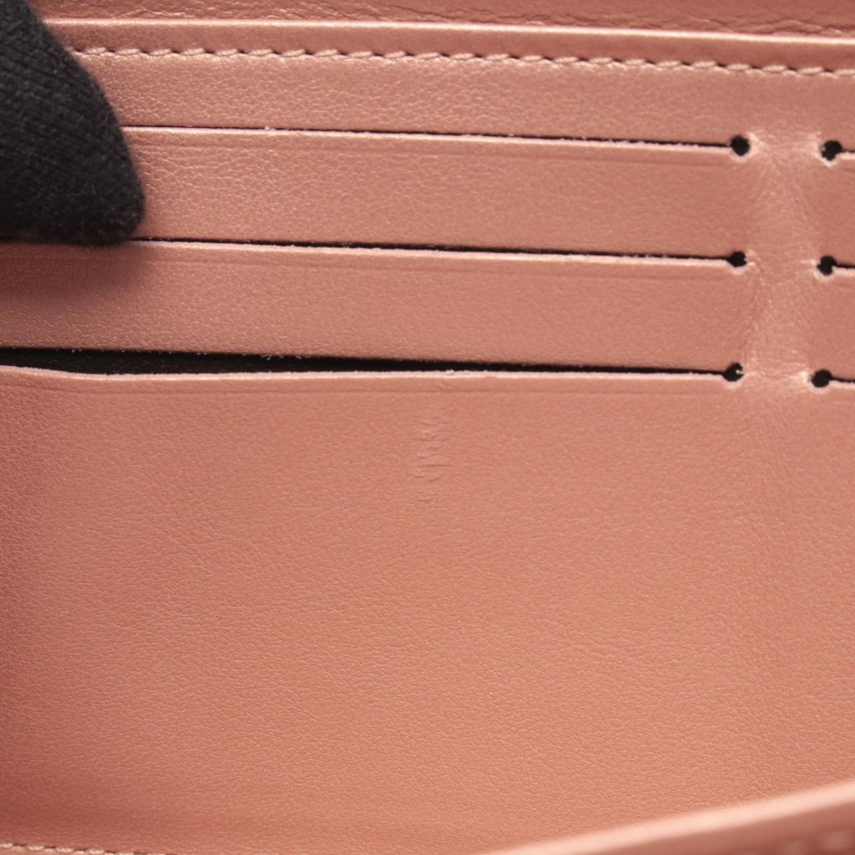 Louis Vuitton Round Wallet Zippy Coussin Rose Gold Leather Pink — view 6