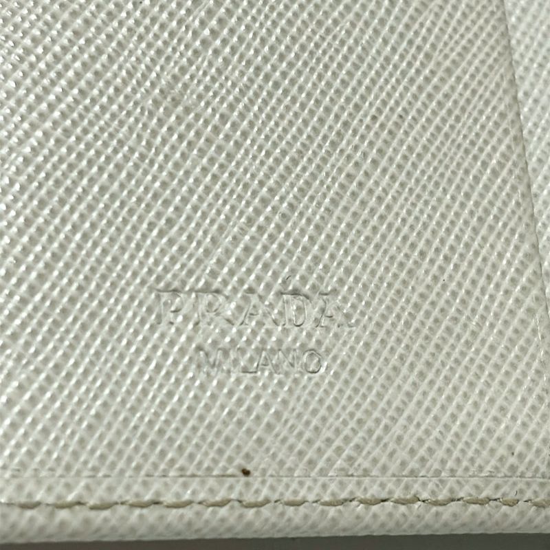 Prada Bifold Wallet - Beige Leather