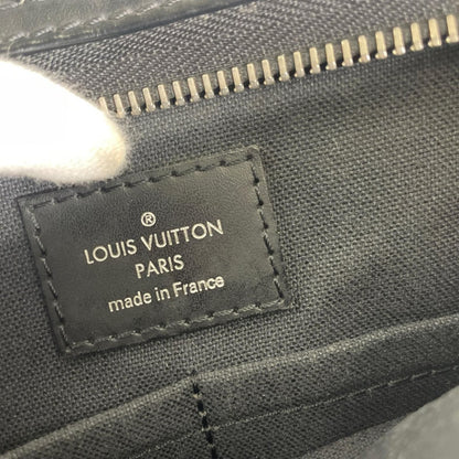 Louis Vuitton Thomas Damier Graphite Leather Black Shoulder Bag — view 9