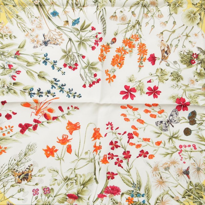 Hermes Carré 90 LA Prairie Meadow Silk Scarf Yellow