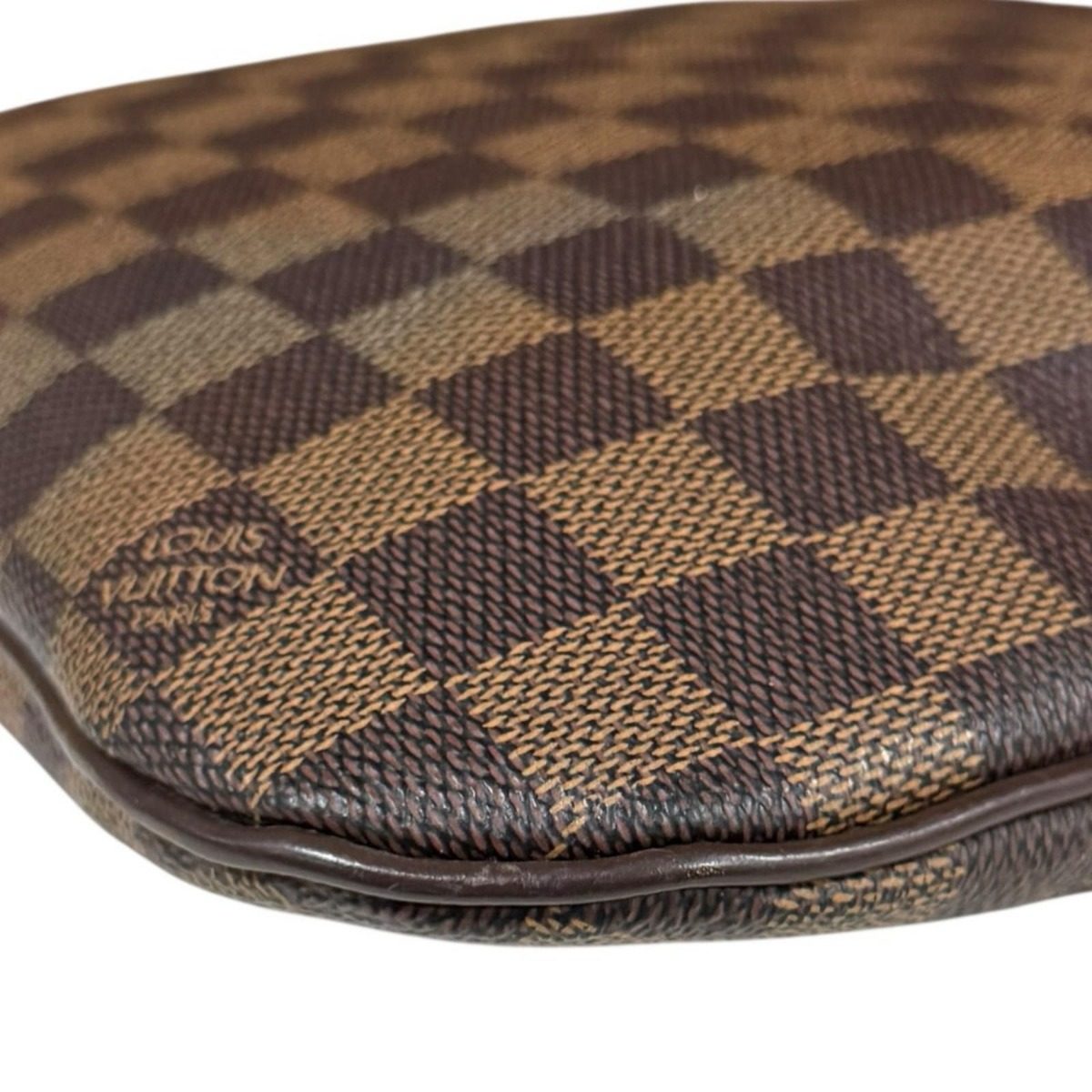Louis Vuitton Pochette Bosford Damier Shoulder Bag Canvas Brown — view 8