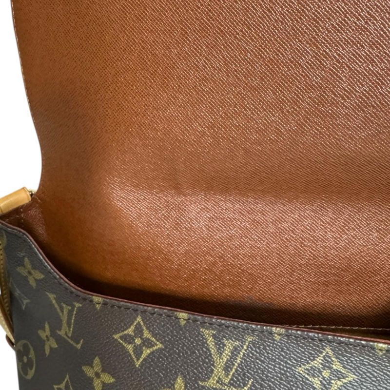 Louis Vuitton Musette Tango Short Monogram Shoulder Bag Monogram Canvas M51257
