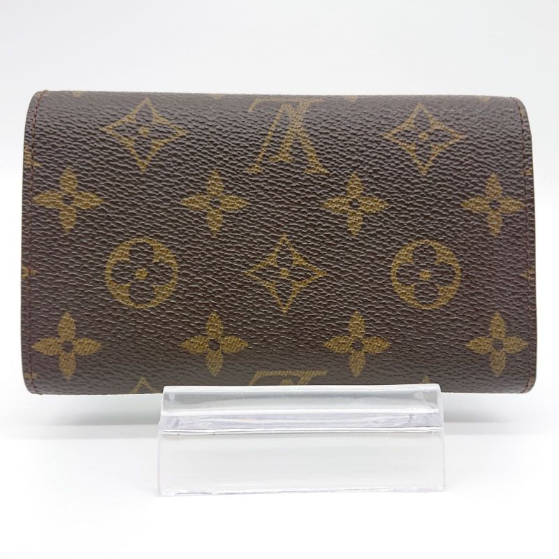 Louis Vuitton Mid-size Folded Wallet With Monogram Portmonnais Biers Trésor