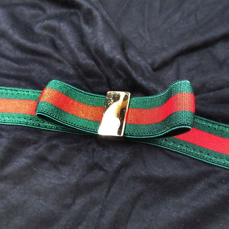 Good Tom Ford Period Vintage Gucci Sherry Line Ribbon V Neck T-Shirt Short