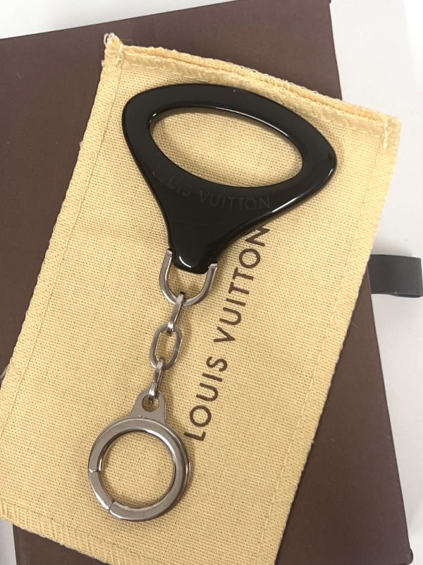 Louis Vuitton Key Ring Porte Cles Epi Z Key Folder M63832 09bs256