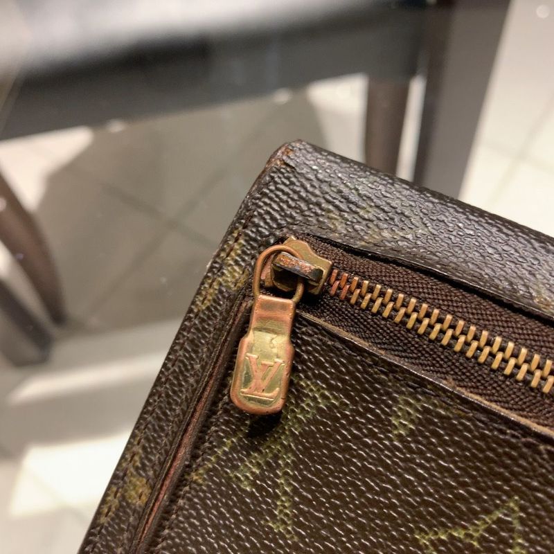 ◎ Genuine Louis Vuitton Koala Wallet Compact Th0055