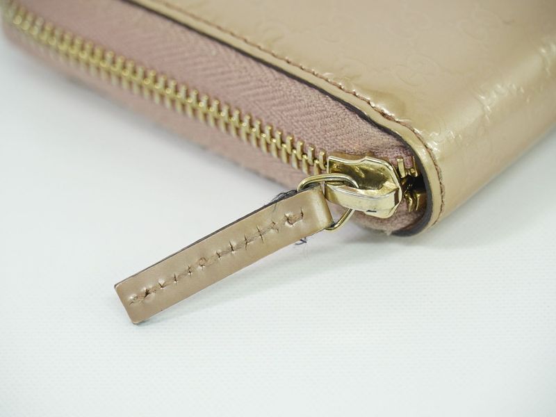 Authentic Gucci Micro Guccissima Patent Leather Round Zipper Long Wallet