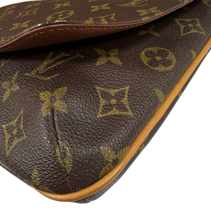 Louis Vuitton Musette Tango Short Monogram Shoulder Bag Monogram Canvas M51257